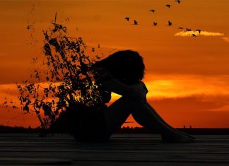 Don’t Be The Most Stressed Out Person You Know (8 Traps To Avoid) Stressed out woman